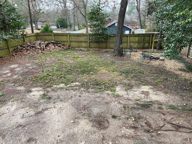 Building Photo - 5903 Morningside Dr