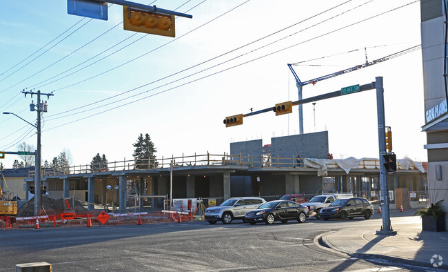 Building Photo - The Windsor - Britannia Block