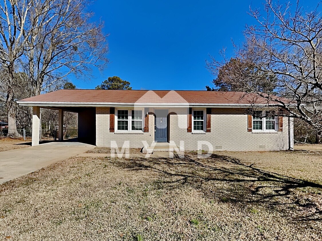 944 Scoggins Rd House Rental in Dallas, GA