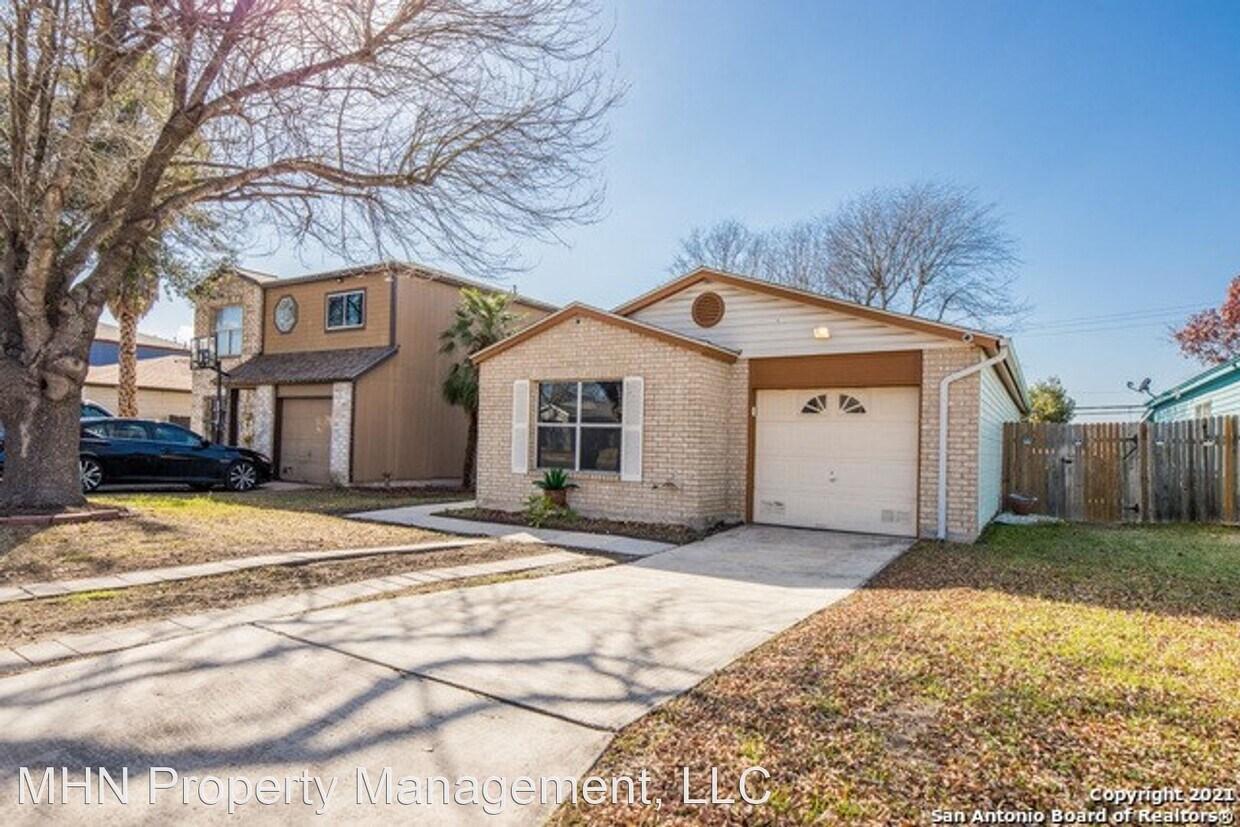 Primary Photo - 3 br, 2 bath House - 4013 Mystic Sunrise Dr