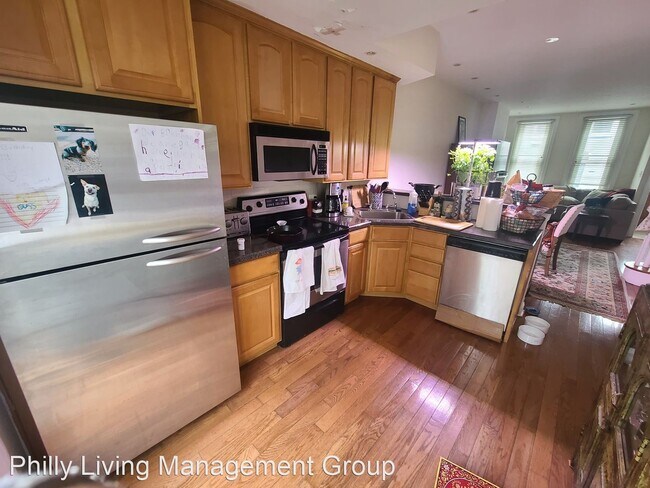 Foto del edificio - 2 br, 1 bath House - 761 Judson St