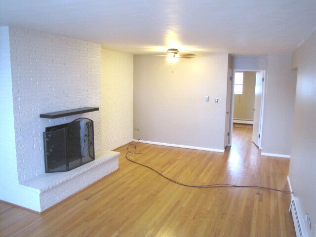 Building Photo - 4322 Fairview Ave