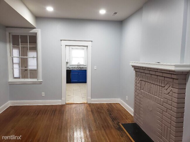 Foto del edificio - 2 br, 2.5 bath House - 1205 N 28th St