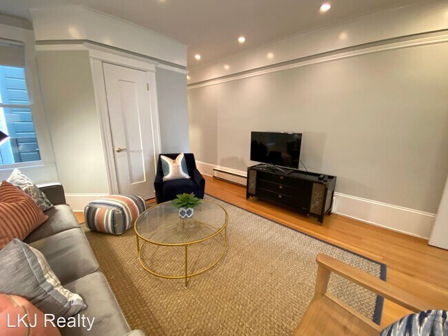 Building Photo - 1 br, 1 bath House - 2554A Gough Street