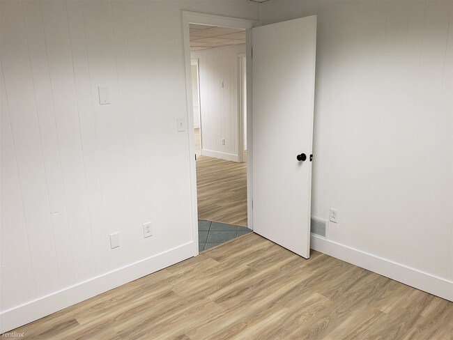 Foto del edificio - 102 N 3rd St