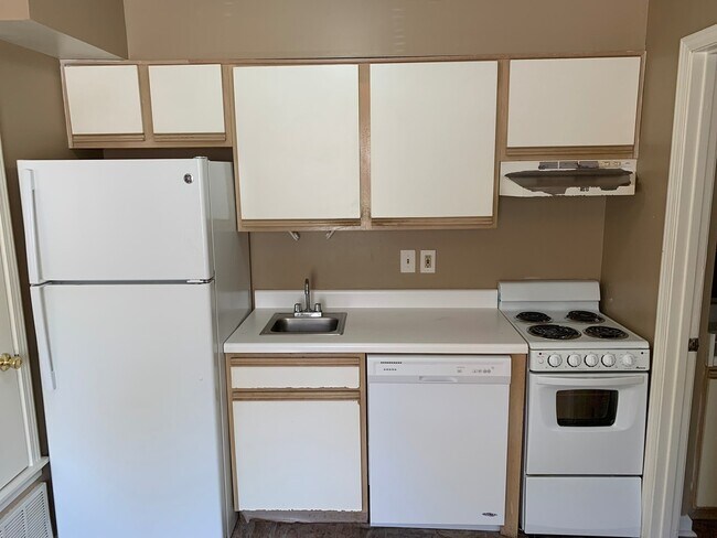 Foto del edificio - 3580 Bristerwood Dr