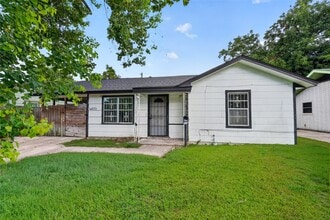 Building Photo - 4813 Brinkley St