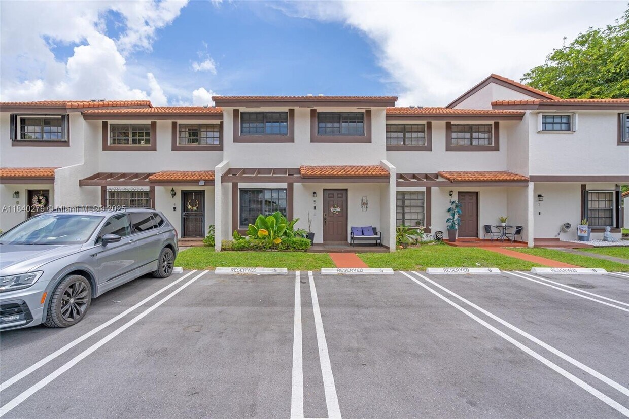 Foto principal - 5725 SW 132nd Ct