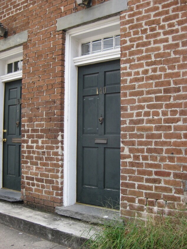 Primary Photo - HISTORIC DOWNTOWN ONE BEDROOM!