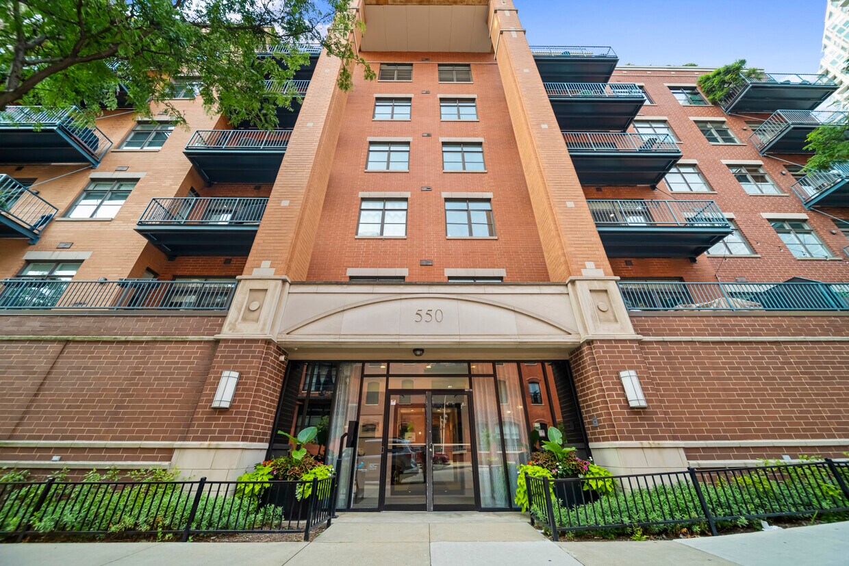 Foto principal - 550 W Fulton St