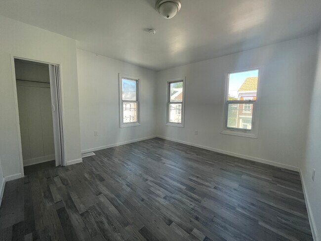 Dormitorio - 446 Walnut St