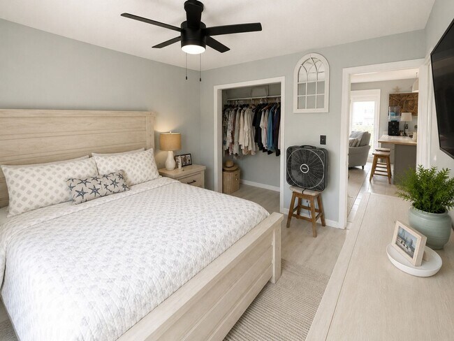 Foto del edificio - 5215 Coquina Key Dr SE