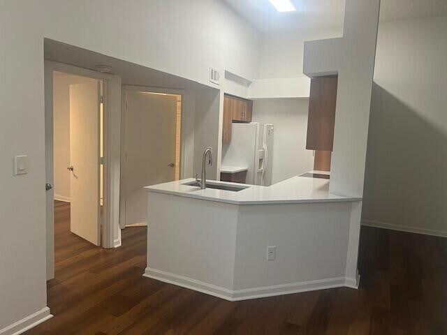 Building Photo - 1050 Crystal Way