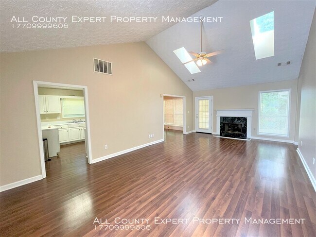 Foto del edificio - Awesome Ranch in Lilburn