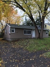 Building Photo - 444 Lillian Ave