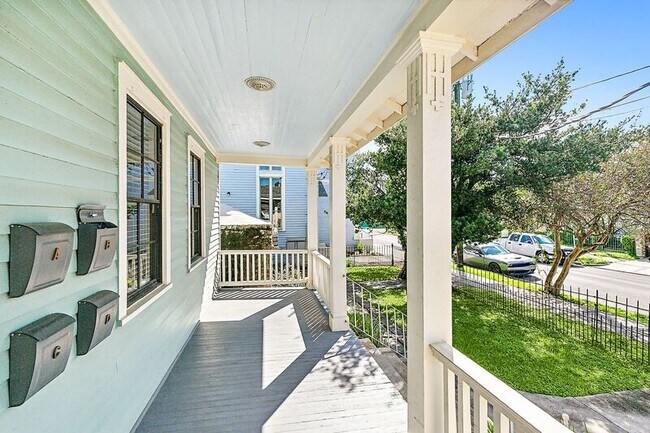 Foto del edificio - 2215 Second St