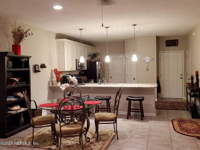 Foto del edificio - 3630 Creswick Cir