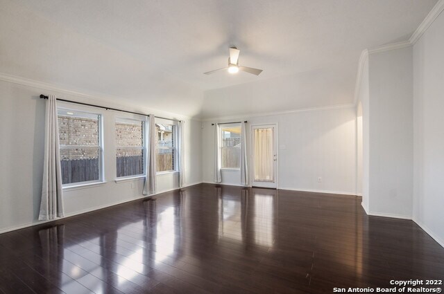 Foto del edificio - 532 Wagon Wheel Way