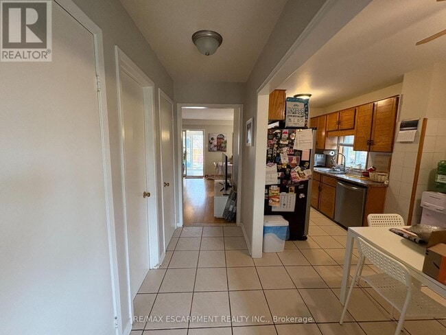 Building Photo - 4313 Lee Dr