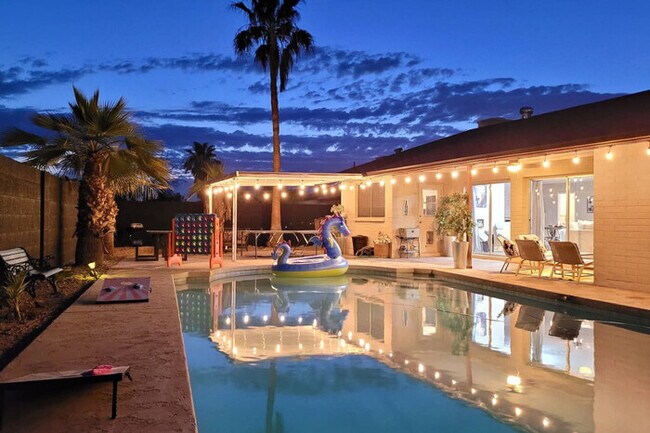 Foto del edificio - Glendale Getaway | Pool