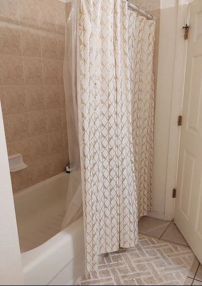 Building Photo - Villa Congress