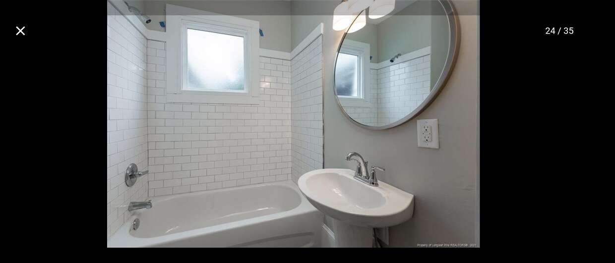 Primary Photo - 204 N East St