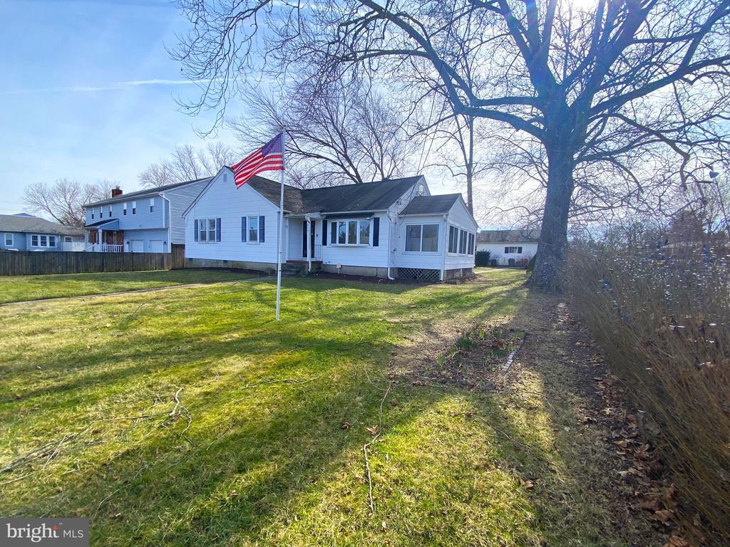 Primary Photo - 849 Reece Rd