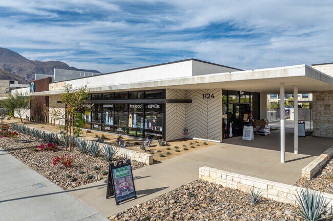 Foto del edificio - Living Out Palm Springs