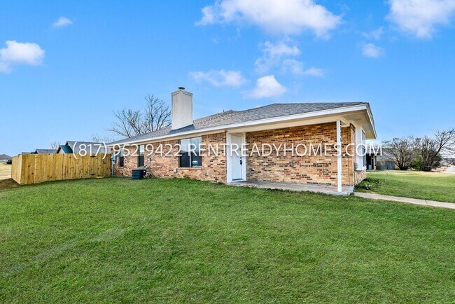 Foto del edificio - 3338 Heritage Ln