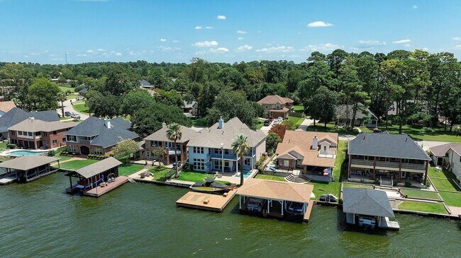 Foto del edificio - 12374 Lake Vista Dr