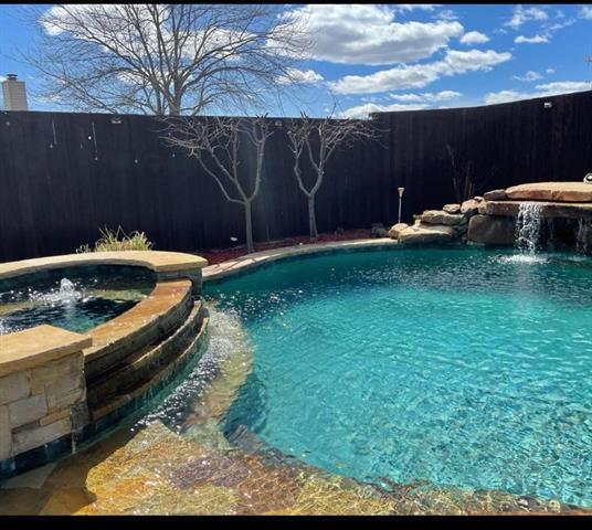 Foto del edificio - 11027 Denmere Ln