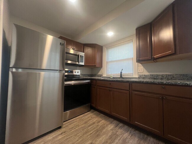 Foto del edificio - Move-in Ready!