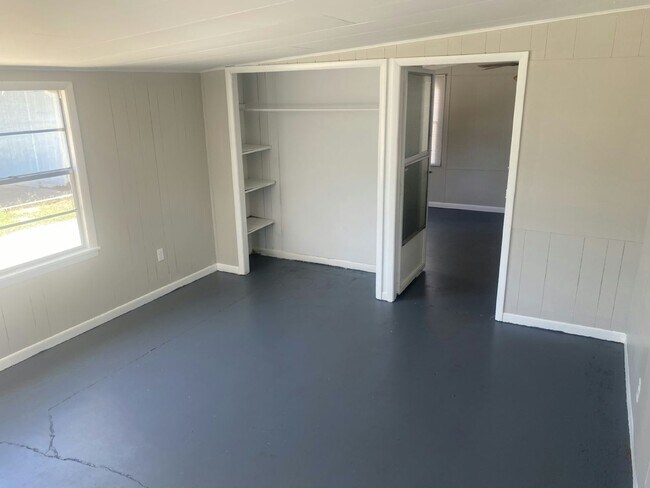 Foto del edificio - 10 Circle Dr