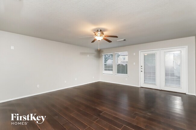 Building Photo - 11019 Forest Shower