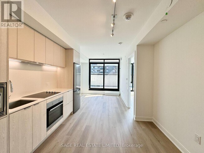 Photo du bâtiment - 86 Dundas St E