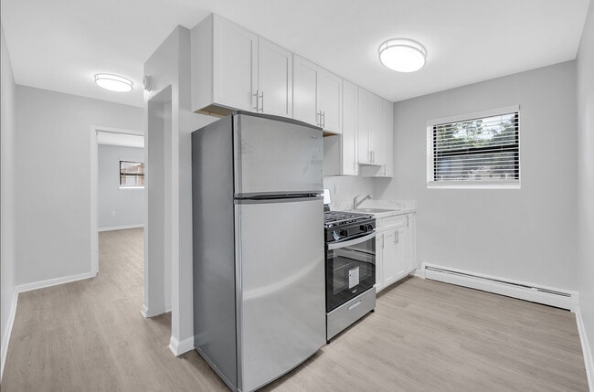 Photo - University Gardens Apartments