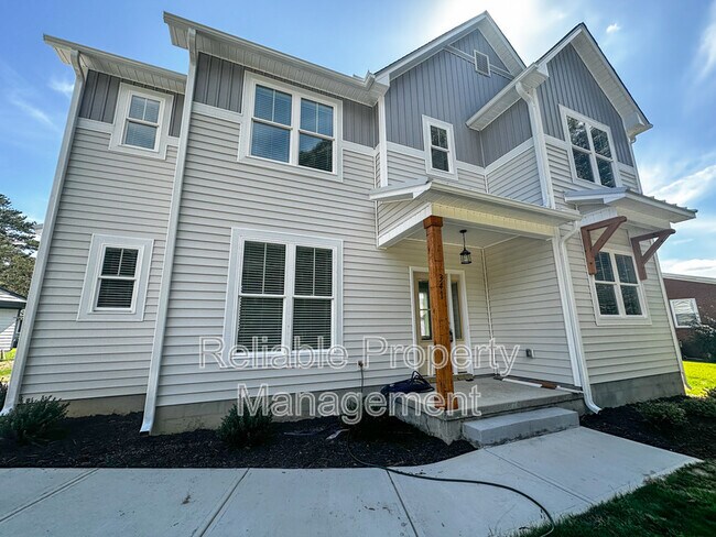 Foto del edificio - 341 W Barnes St