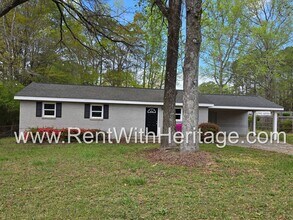 Building Photo - 8571 Chestnut Ln
