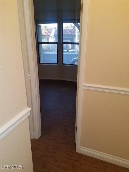 Foto del edificio - 5583 Hobble Creek Dr