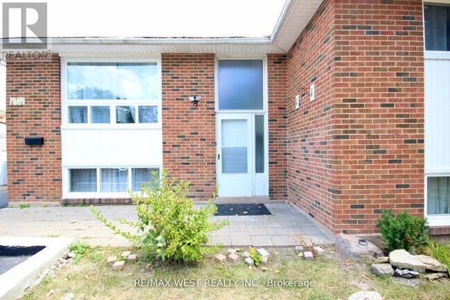 Photo du bâtiment - 101 Dearbourne Blvd