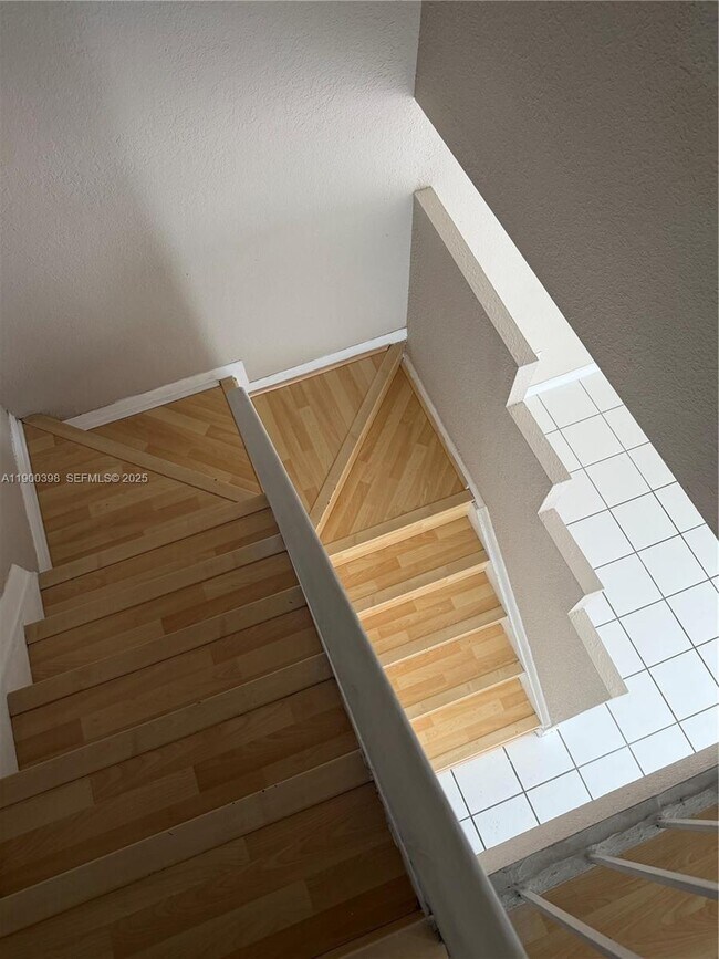 Foto del edificio - 4515 SW 68th Ct Cir