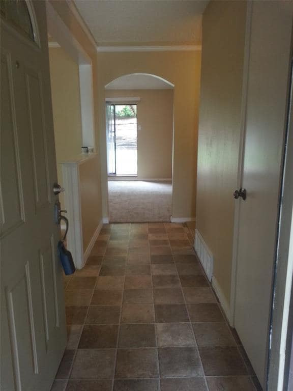 Building Photo - 2917 Elsinor Dr
