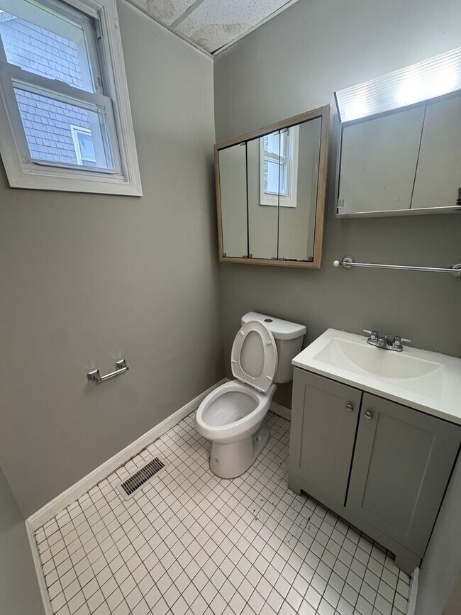 Foto del edificio - 4028 Belle Grove Rd
