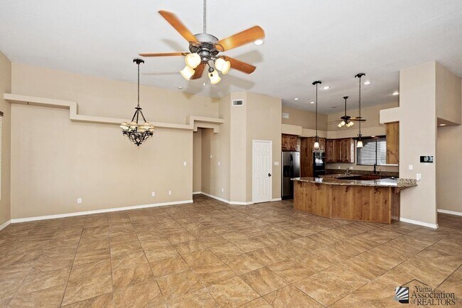 Building Photo - 15195 S Sierra Sands Dr