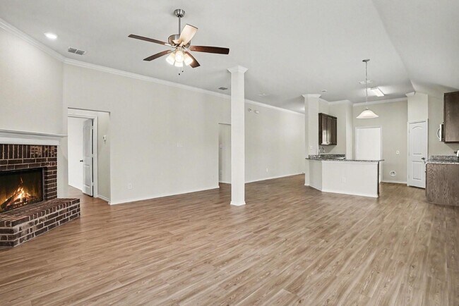 Building Photo - 429 Tobin Dr