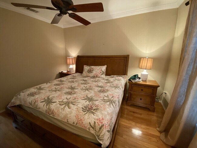 Foto del edificio - 13820 Sutton Park Dr N