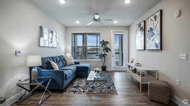 Living Room - Bristol Park Apartments