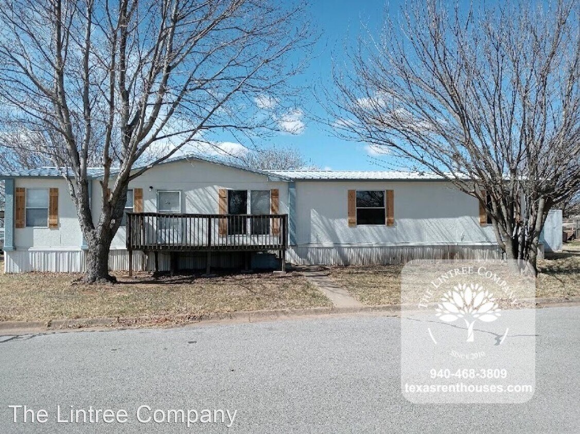 1024 Yucca St, TX 76354 House Rental in TX