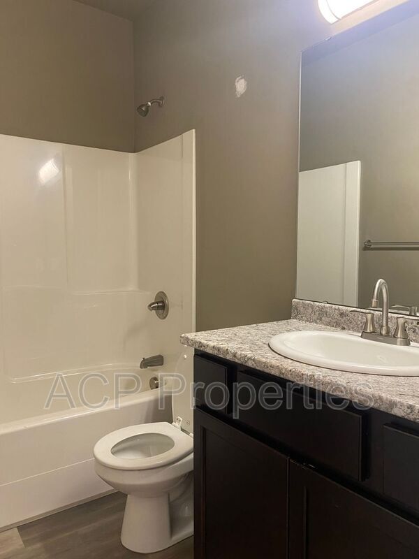 Foto del edificio - 2524 Meridian St