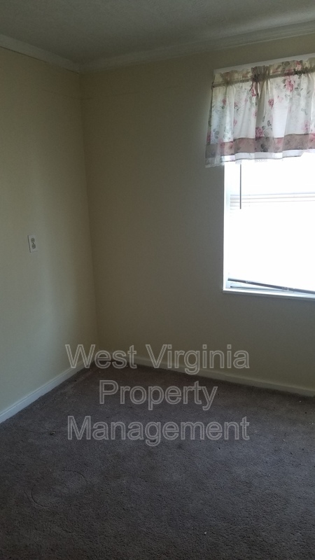 Building Photo - 200 Loflin St